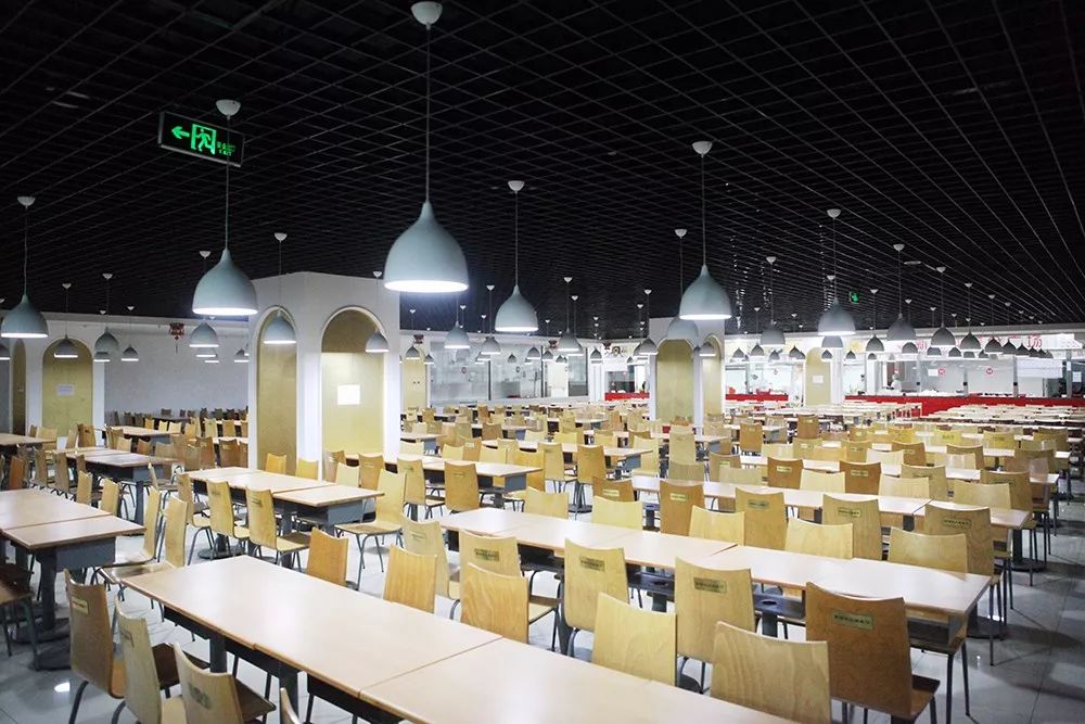 北京新时代模特学校学生餐厅 北京新时代模特学校学生餐厅